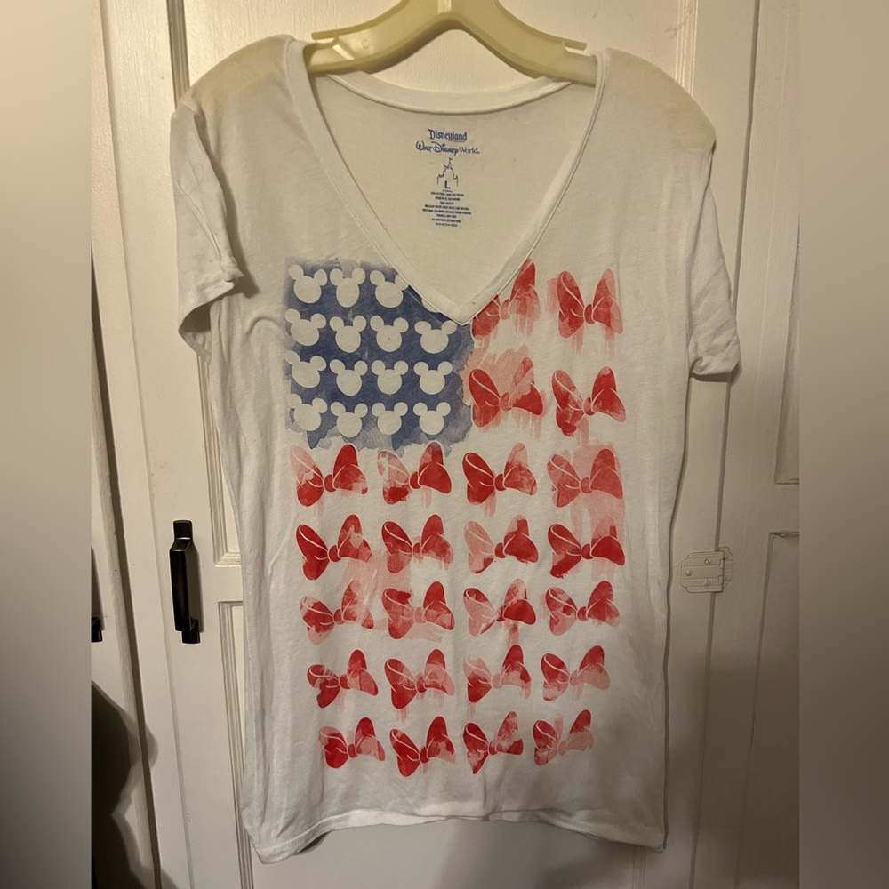 Minnie Mouse Bow Flag Shirt - Size L